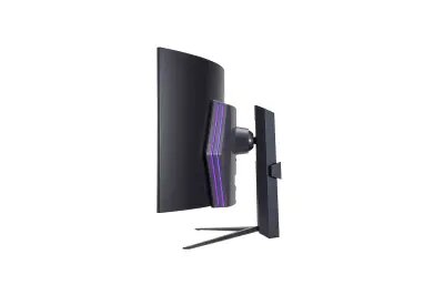 Ultragear 45GR95QE 45" Curved OLED WQHD 3440 x 1440 0.03ms 240Hz