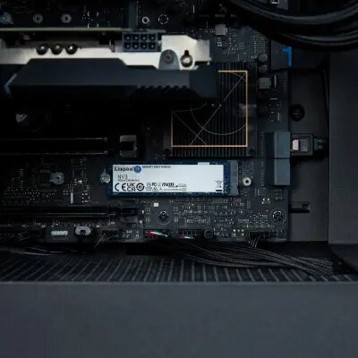 1000G 1 TB SSD - M.2 2280 Internal PCI Express NVMe